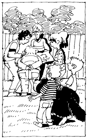 Alle vier der TKKG-Bande beugten ihre Köpfe über die seltsame Karte. - Illustration von Seite 56